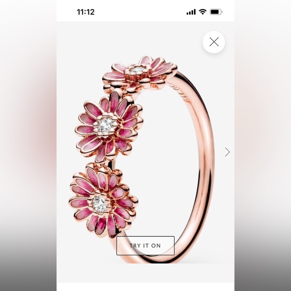 PANDORA Pink Daisy Flower Trio Ring - Picture 3 of 7